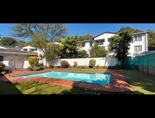 3 BEDROOM APARTMENT FOR SALE IN MANOR GARDENS